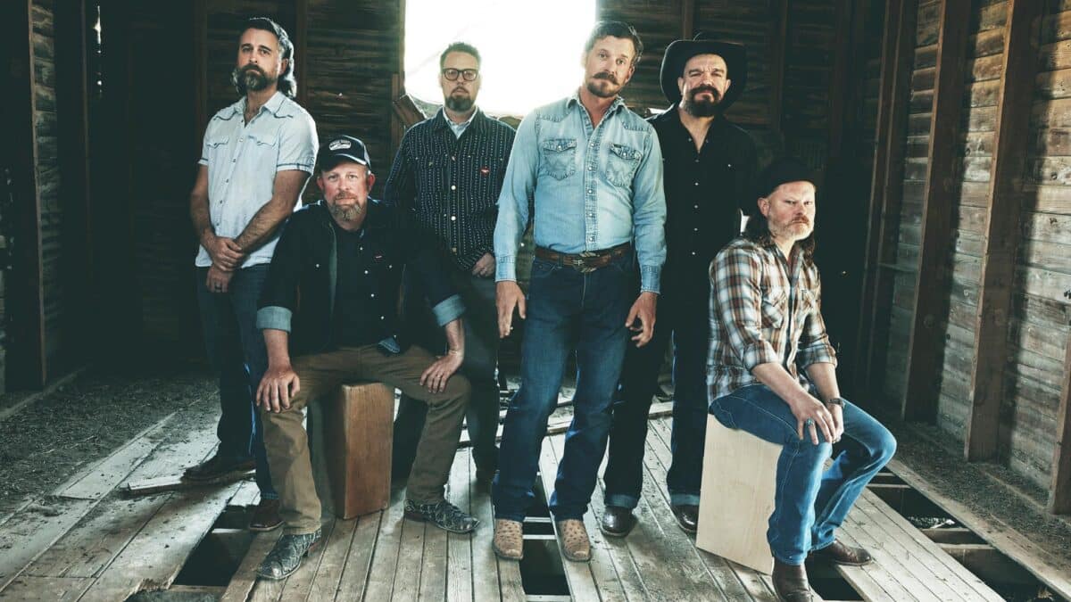 Turnpike Troubadours performing live at Starlight Theatre with an enthusiastic crowd.